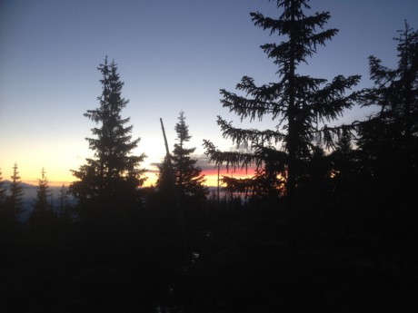 50. Krakonošova stovka 17.-18.6.2016 - Svítání Luční Bouda2