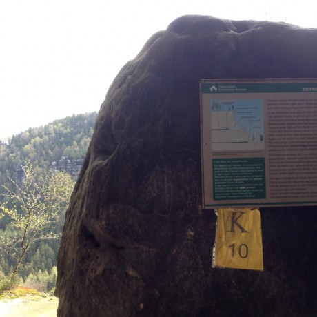 24. 100 Jarním Šluknovskem 14.-15.4.2017 - Frienstein, jeskyně Idagrotte - kontrola