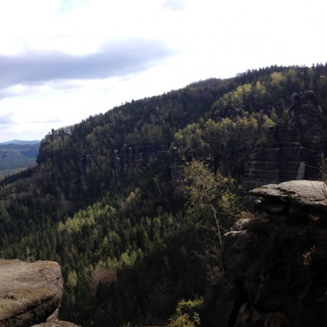 24. 100 Jarním Šluknovskem 14.-15.4.2017 - Frienstein, jeskyně Idagrotte1